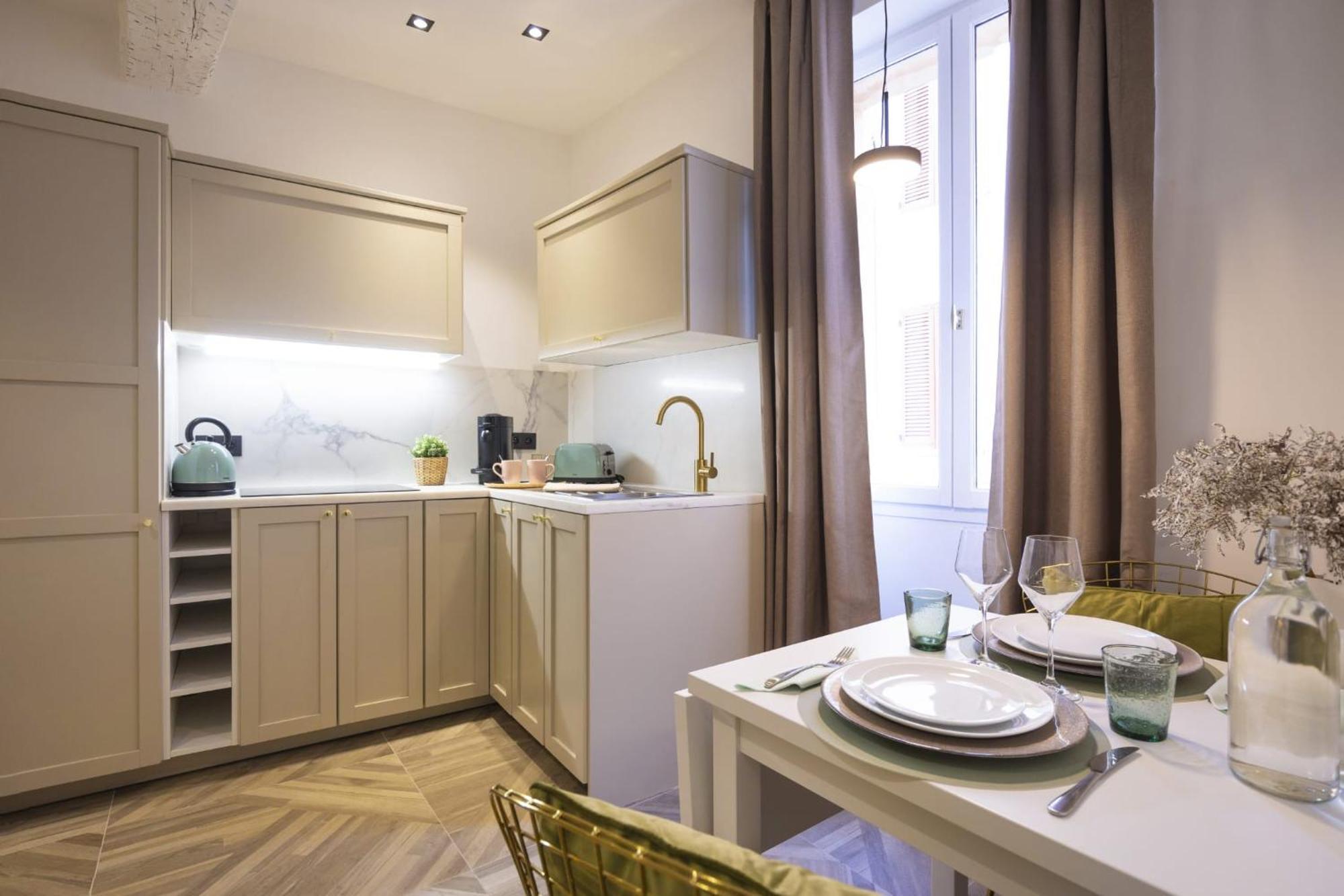 Le 34 Appartement Saint-Tropez Buitenkant foto